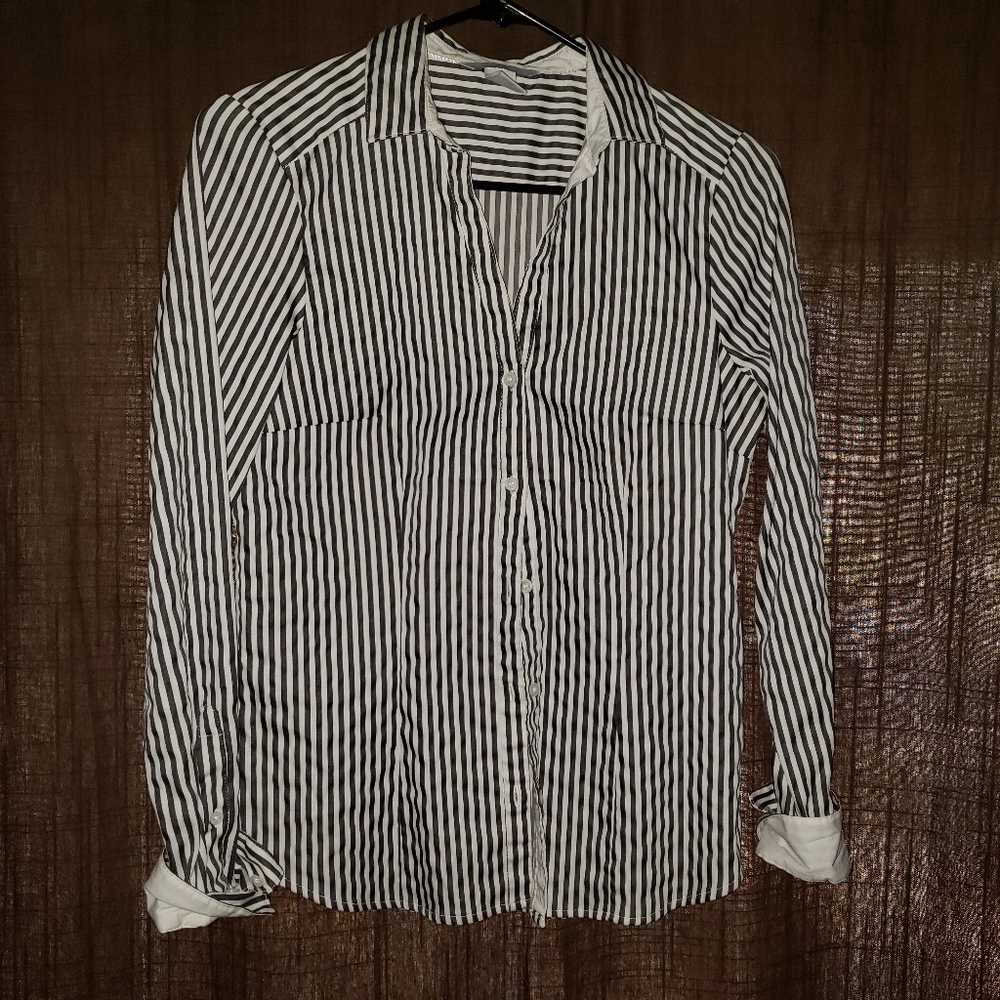 H&M dress shirt size 8 NWOT